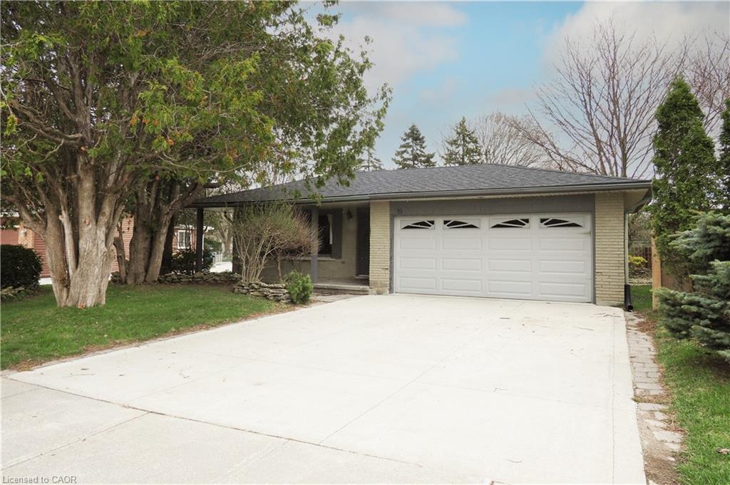 15-mockingbird-drive-elmira-ontario-40819646