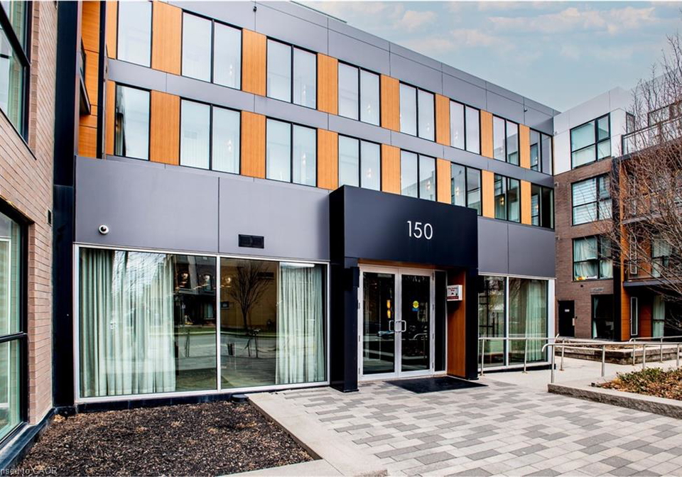 150-sabina-drive-oakville-ontario-40819661