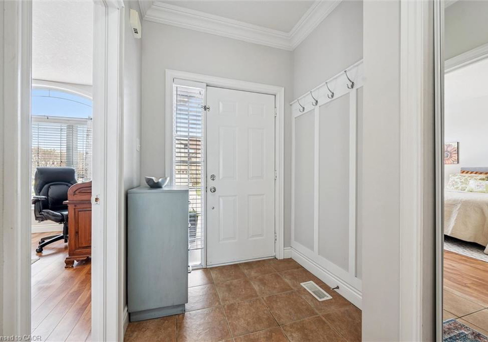 31-pamela-lane-cambridge-ontario-40819725