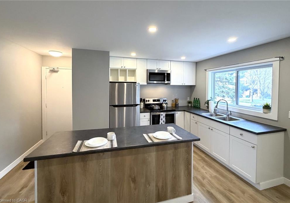 371-margaret-avenue-kitchener-ontario-40819809
