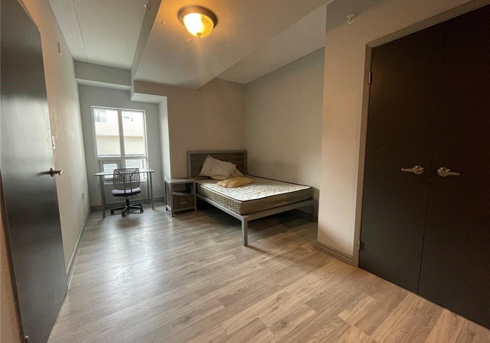 275-larch-street-waterloo-ontario-40819857
