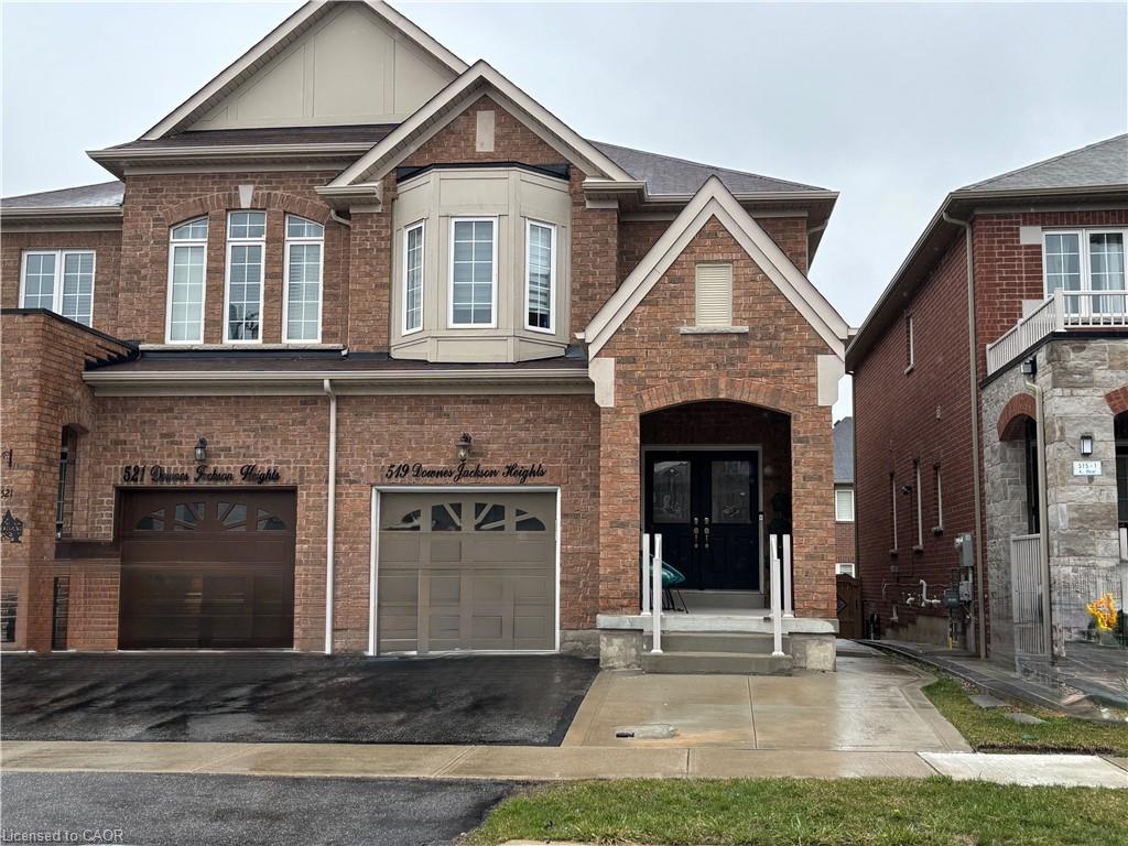 519-downes-jackson-heights-milton-ontario-40819897
