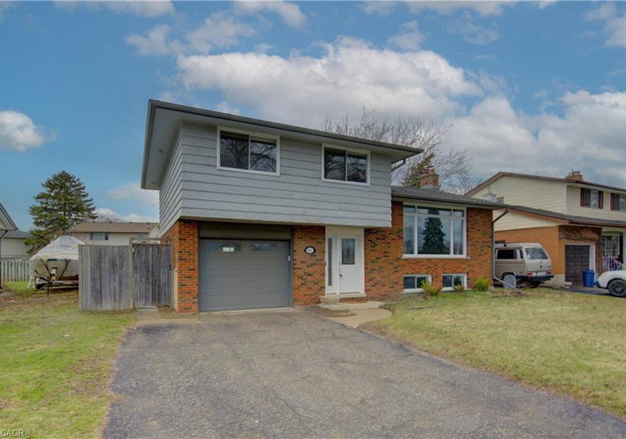 96-gibson-drive-kitchener-ontario-40819901
