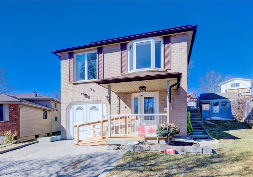 24-farmington-place-kitchener-ontario-40819914
