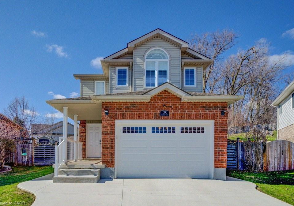 28-wisteria-court-kitchener-ontario-40819958