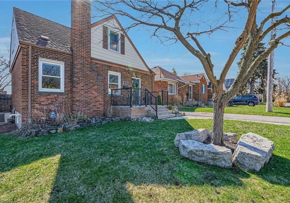 43-woodbridge-road-hamilton-ontario-40820009