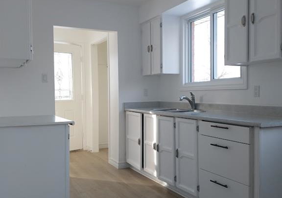 71-nickolas-crescent-cambridge-ontario-40820021