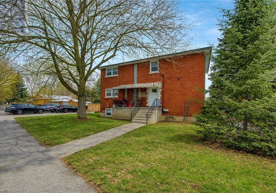 109-eton-drive-kitchener-ontario-40820033