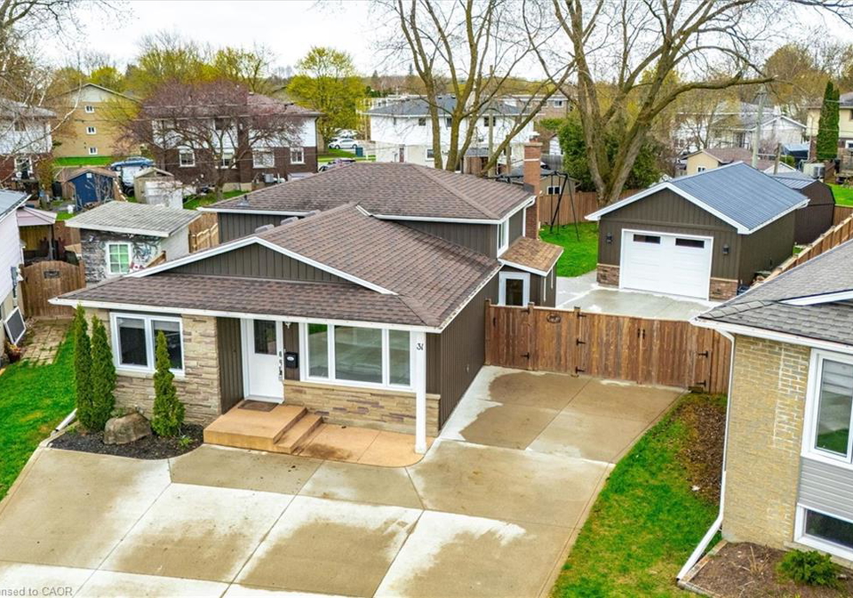 31-aspen-crescent-elmira-ontario-40820057