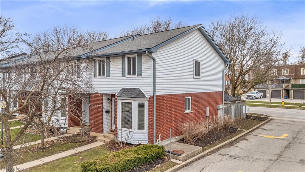 219-kingswood-drive-kitchener-ontario-40820116