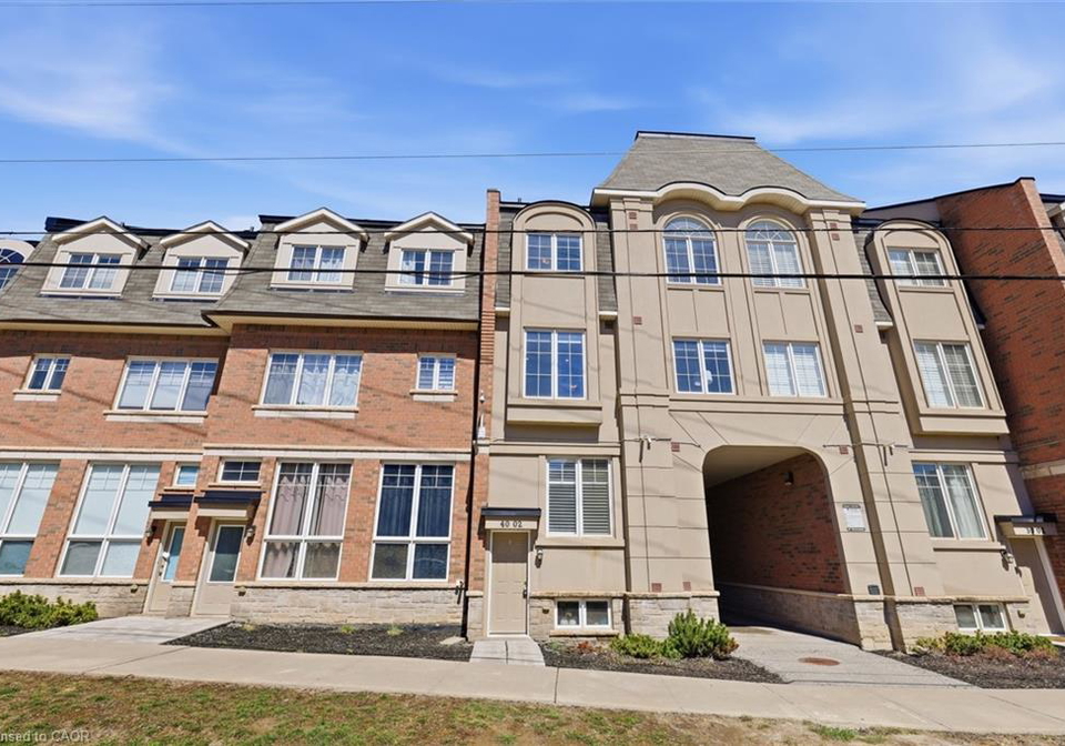 02-2420-baronwood-drive-oakville-ontario-40820142
