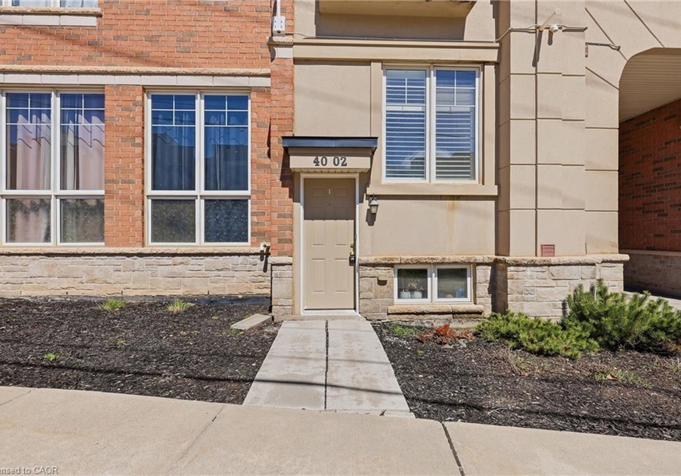 02-2420-baronwood-drive-oakville-ontario-40820142