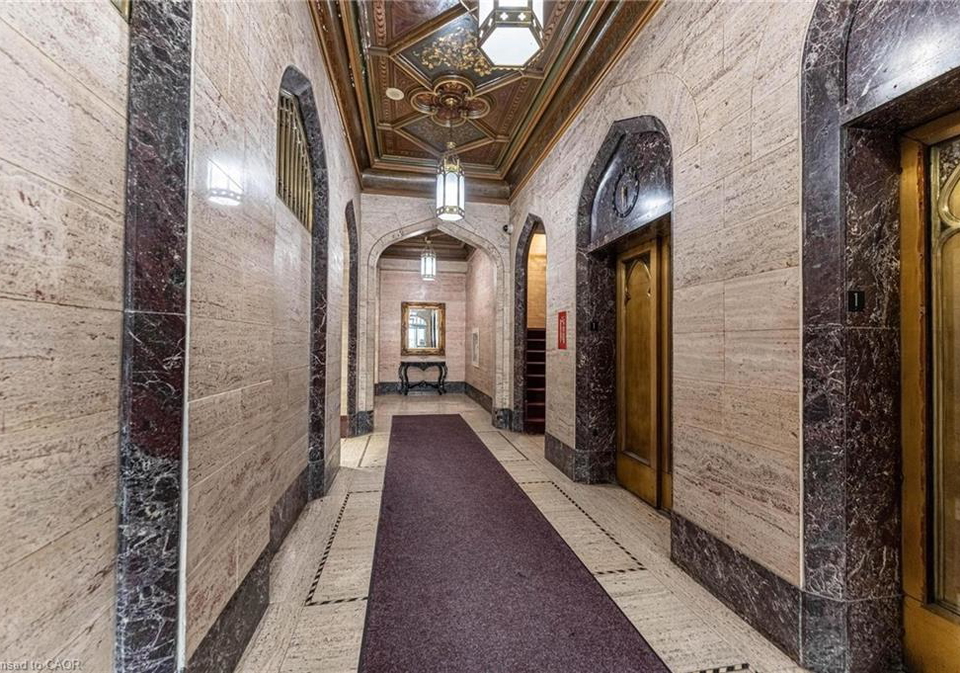 36-james-street-s-hamilton-ontario-40820181
