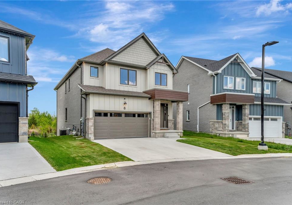 32-faith-street-cambridge-ontario-40820196