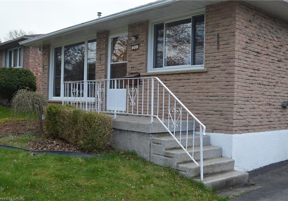 24b-garden-street-simcoe-ontario-40820206