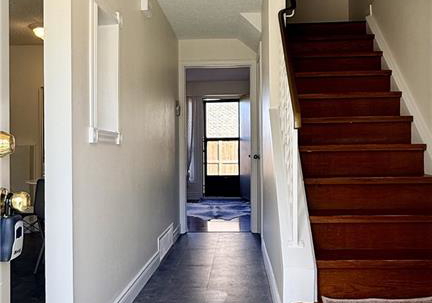223-pioneer-drive-kitchener-ontario-40820224