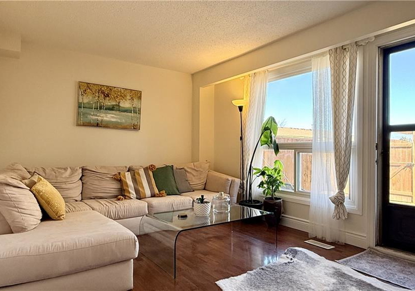 223-pioneer-drive-kitchener-ontario-40820224
