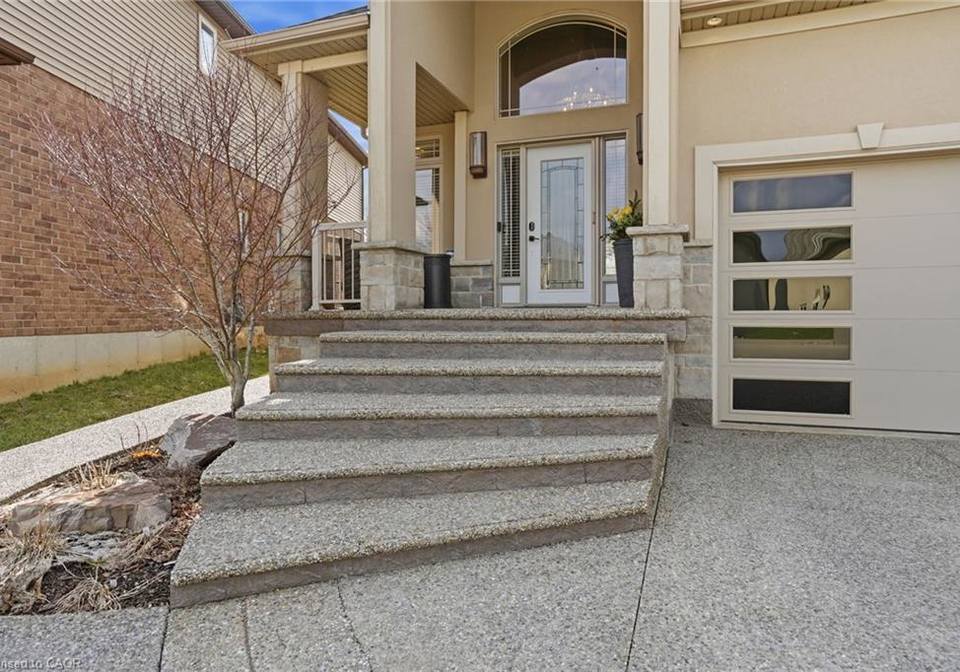 234-fair-street-ancaster-ontario-40820257