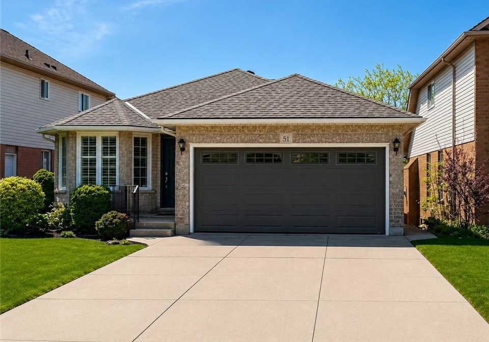 51-redtail-crescent-hamilton-ontario-40820312