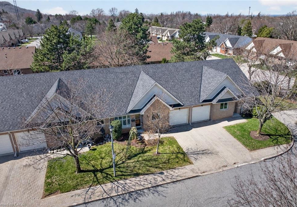 165-main-street-e-grimsby-ontario-40820335