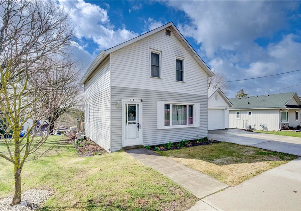 110-miller-street-mount-forest-ontario-40820338