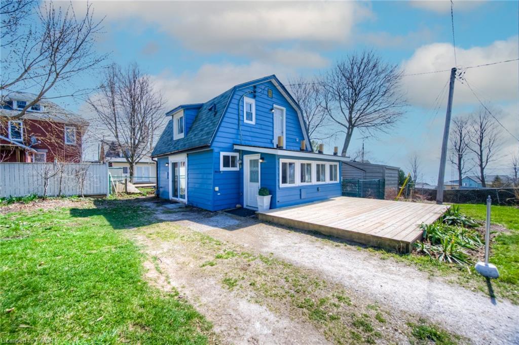 11-glenwood-street-port-dover-ontario-40820342