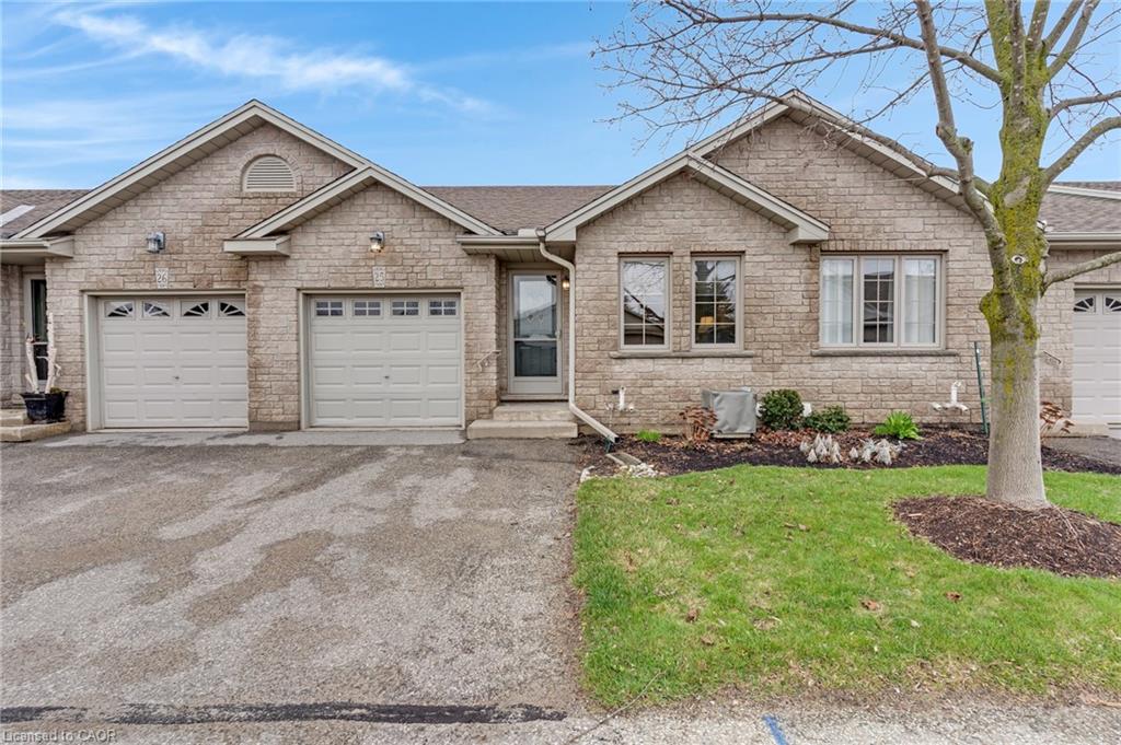 19-hanlon-place-paris-ontario-40820343
