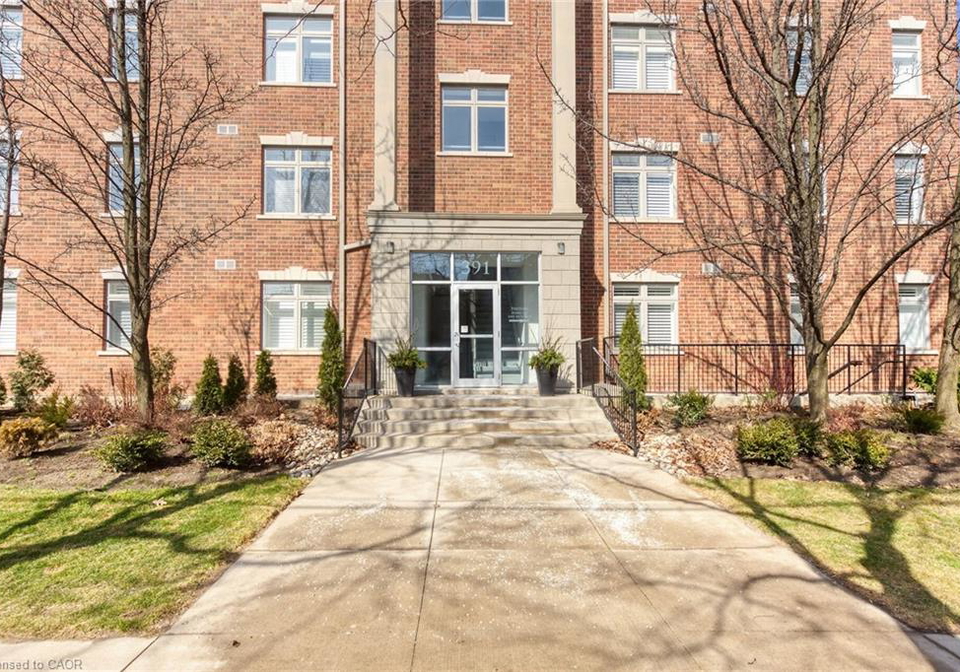 391-plains-road-e-burlington-ontario-40820379