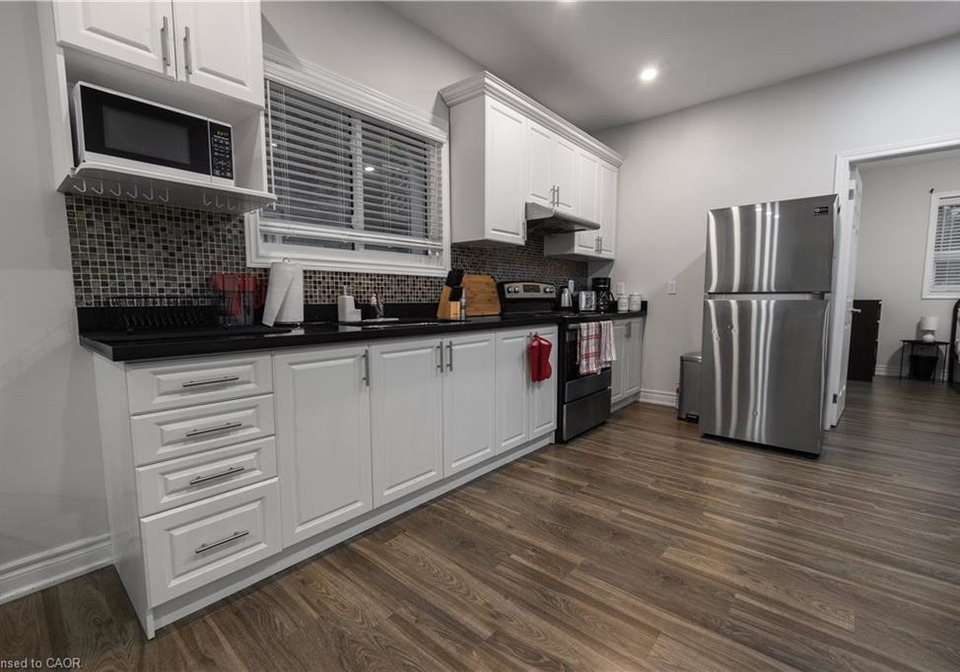 106-spadina-avenue-hamilton-ontario-40820428