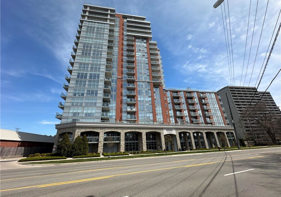 551-maple-avenue-burlington-ontario-40820444