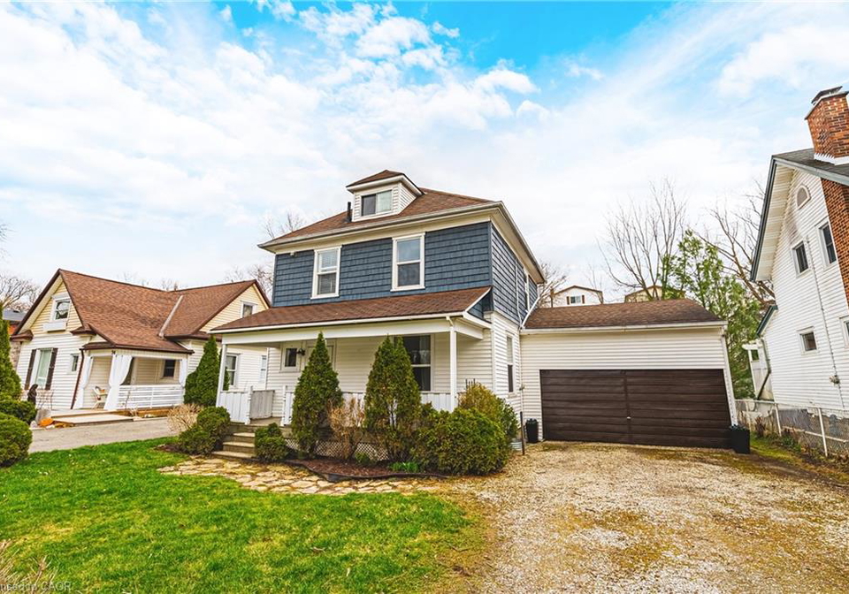 30-grand-avenue-caledonia-ontario-40820474