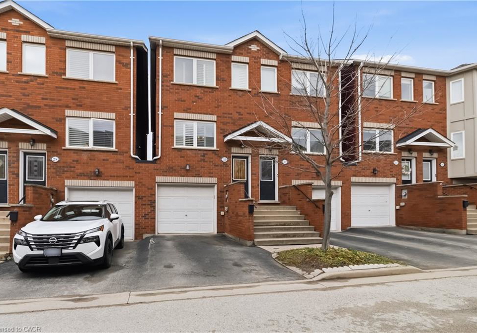 1751-lampman-avenue-burlington-ontario-40820515