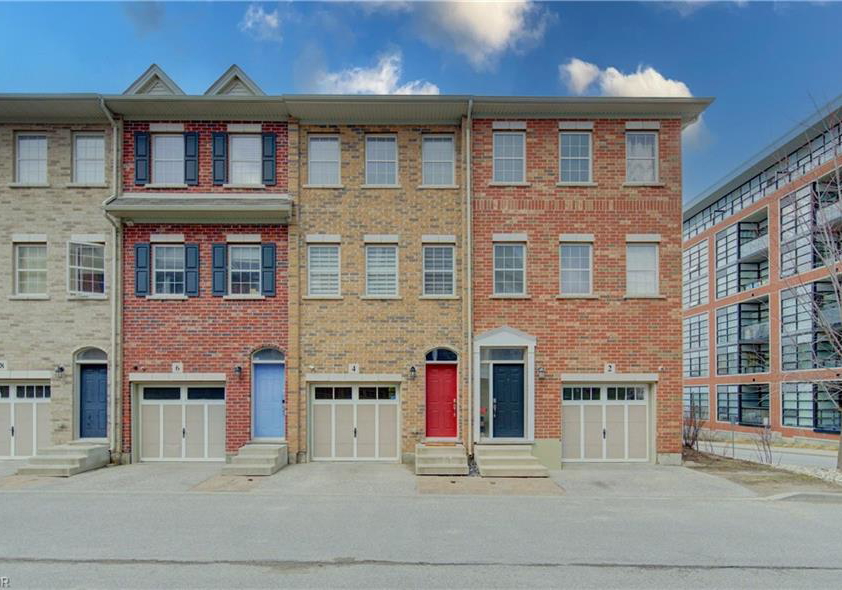 4-whitehaven-lane-kitchener-ontario-40820582