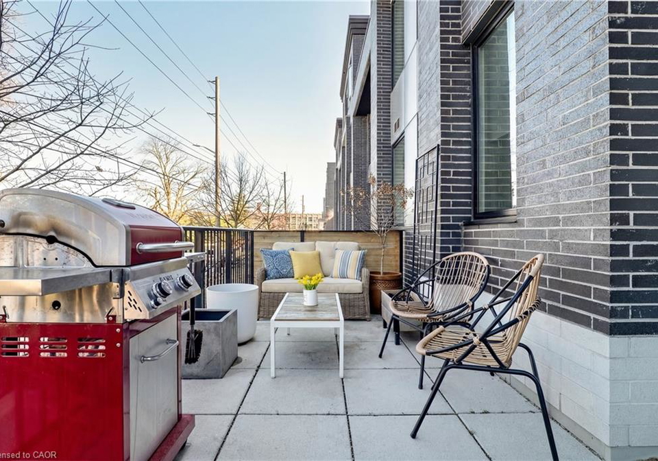 3-53-arthur-street-s-guelph-ontario-40820617