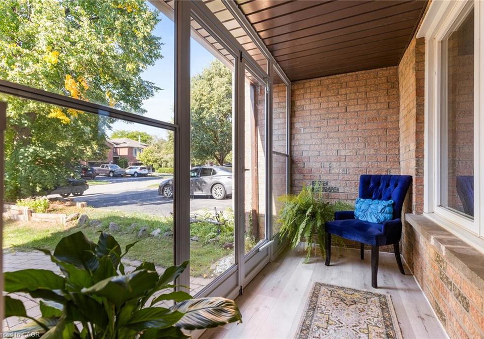 1118-avondale-drive-oakville-ontario-40820633