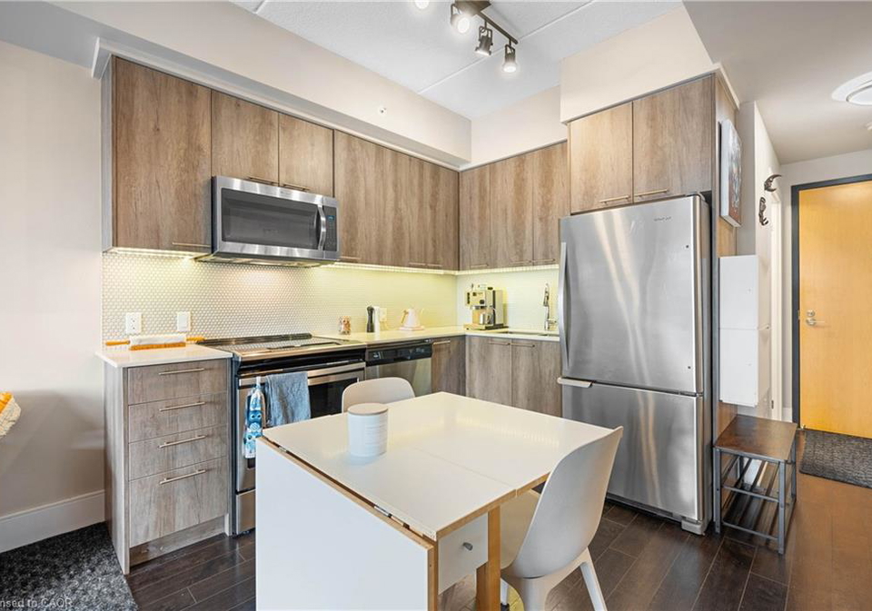 15-prince-albert-boulevard-kitchener-ontario-40820667