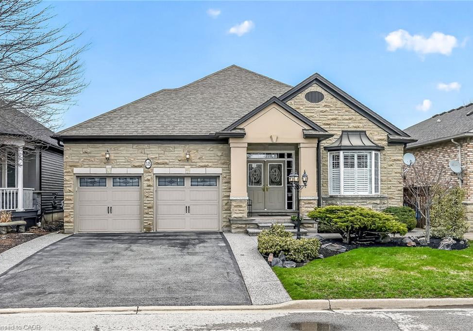 18-bellstone-lane-mount-hope-ontario-40820713