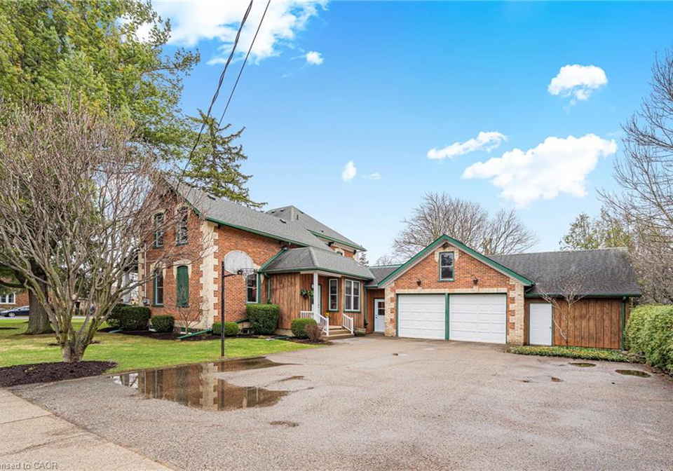 24-queensway-drive-st-jacobs-ontario-40820732