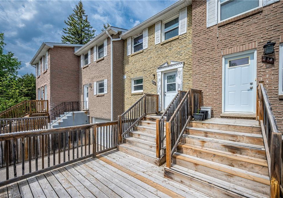 212-westcourt-place-waterloo-ontario-40820756