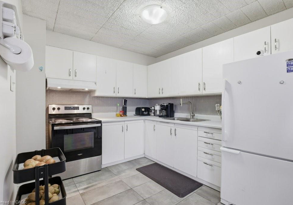 80-breckenridge-drive-kitchener-ontario-40820759