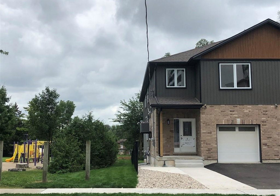 111-walter-street-kitchener-ontario-40820763