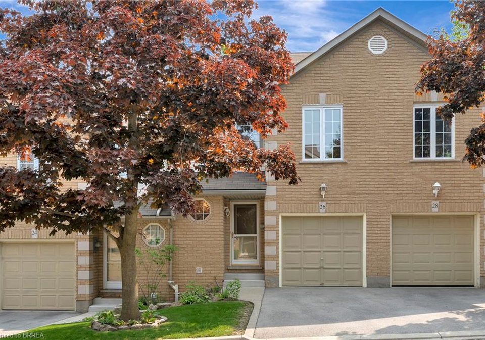 31-moss-boulevard-dundas-ontario-40820800