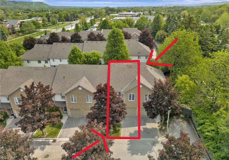 31-moss-boulevard-dundas-ontario-40820800