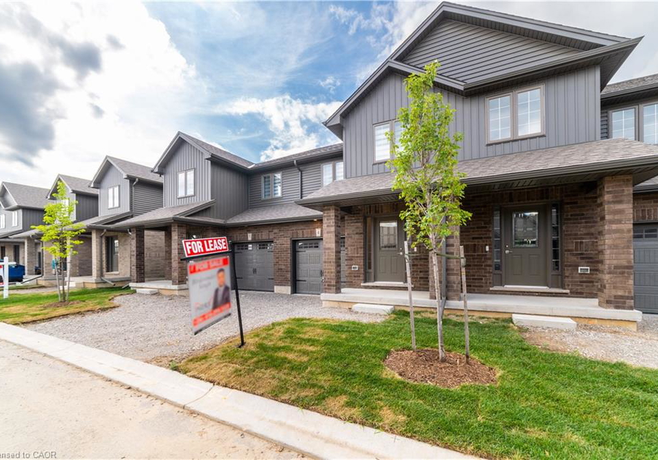 29-schuyler-street-paris-ontario-40820810