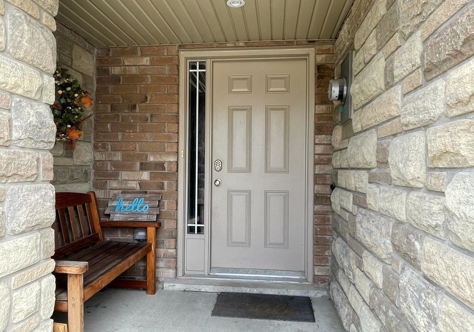 91-celestial-crescent-stoney-creek-ontario-40820881