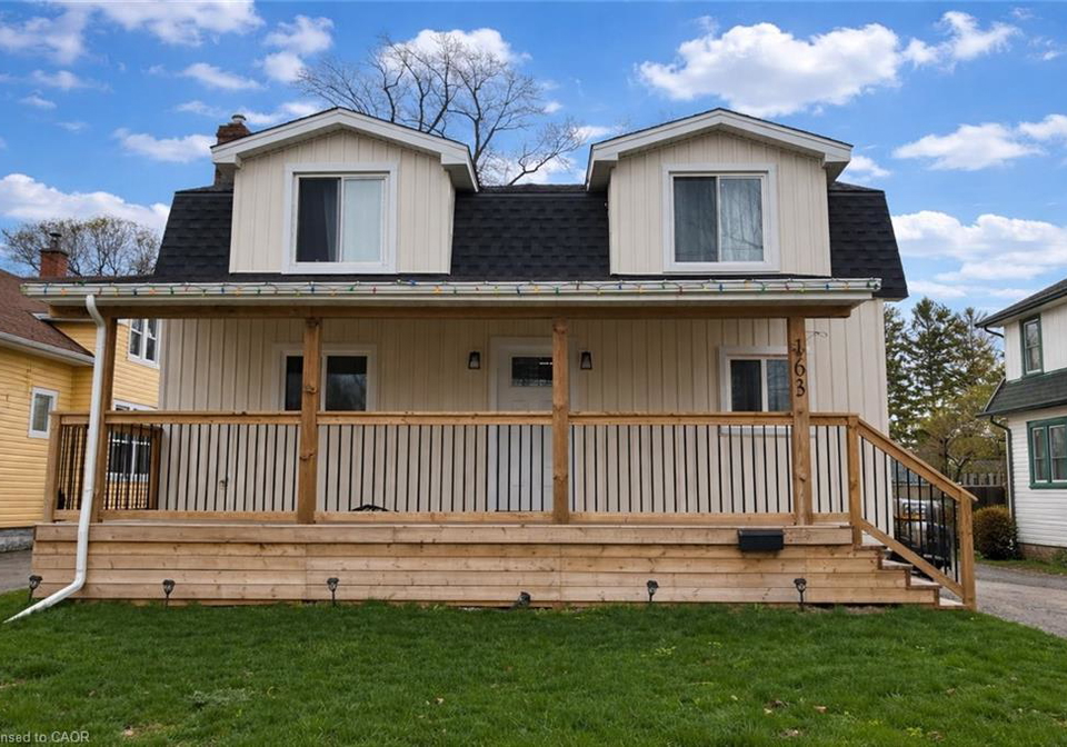 163-battery-street-fort-erie-ontario-40820897