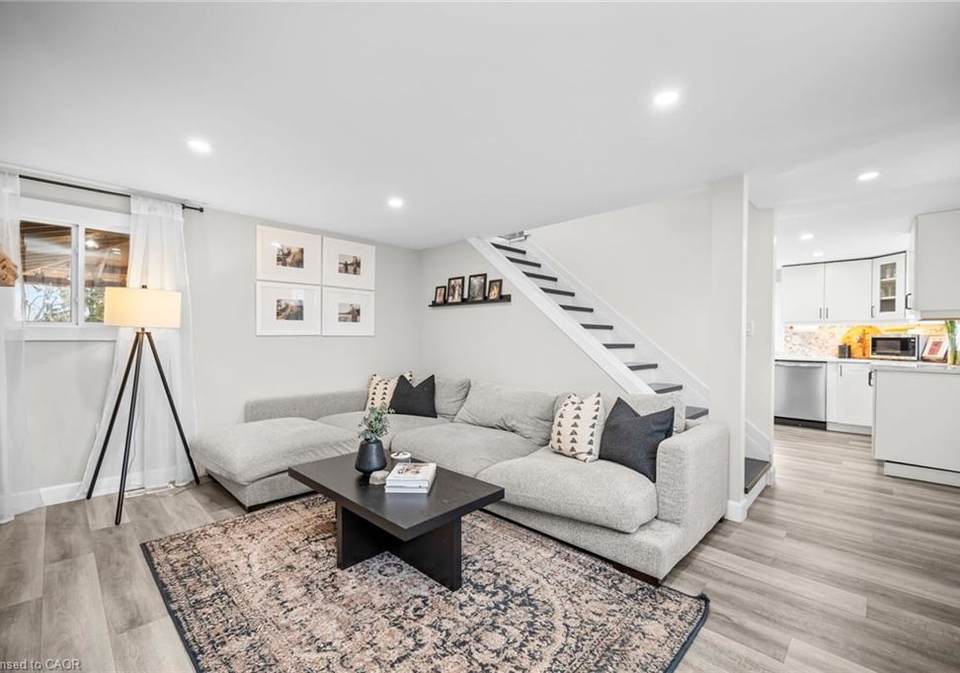 163-battery-street-fort-erie-ontario-40820897