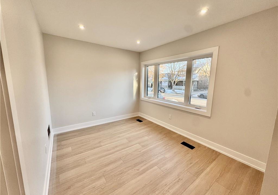 246-marlborough-street-unit-1-brantford-ontario-40820935
