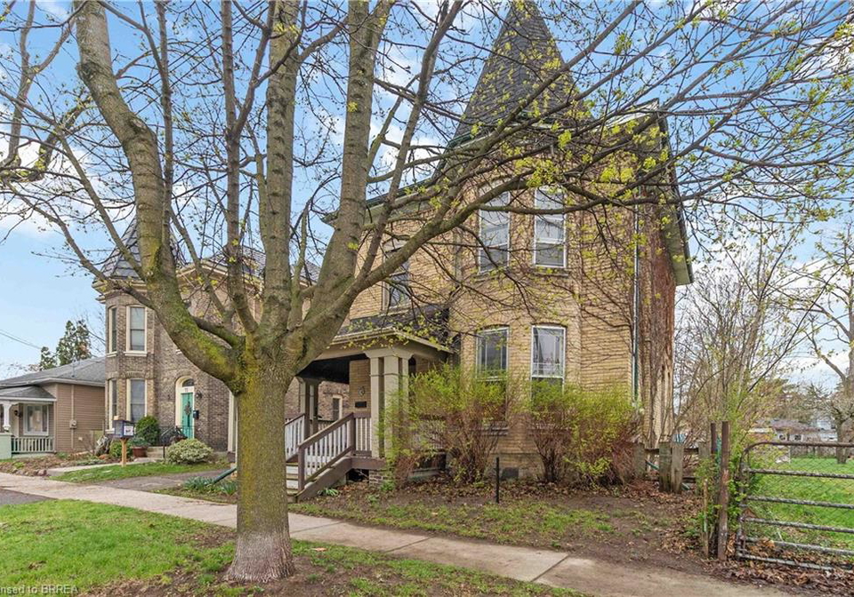 74-pearl-street-brantford-ontario-40820943
