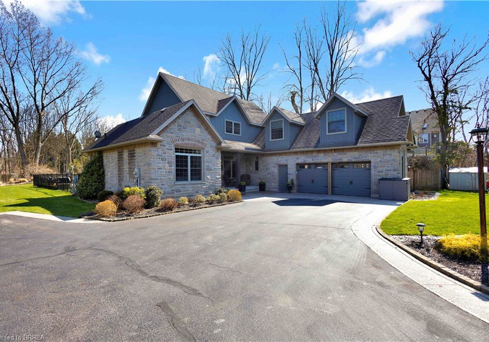 38-silver-lake-drive-port-dover-ontario-40820947